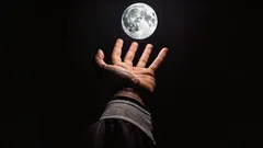 Maankalender voor maart 2026: gunstige dagen voor geld, schoonheid en keuzes