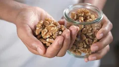 Waarom je noten vóór het eten moet wassen: een stap die je onterecht overslaat